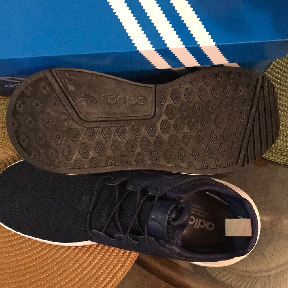 Adidas - Picture 2 of 4